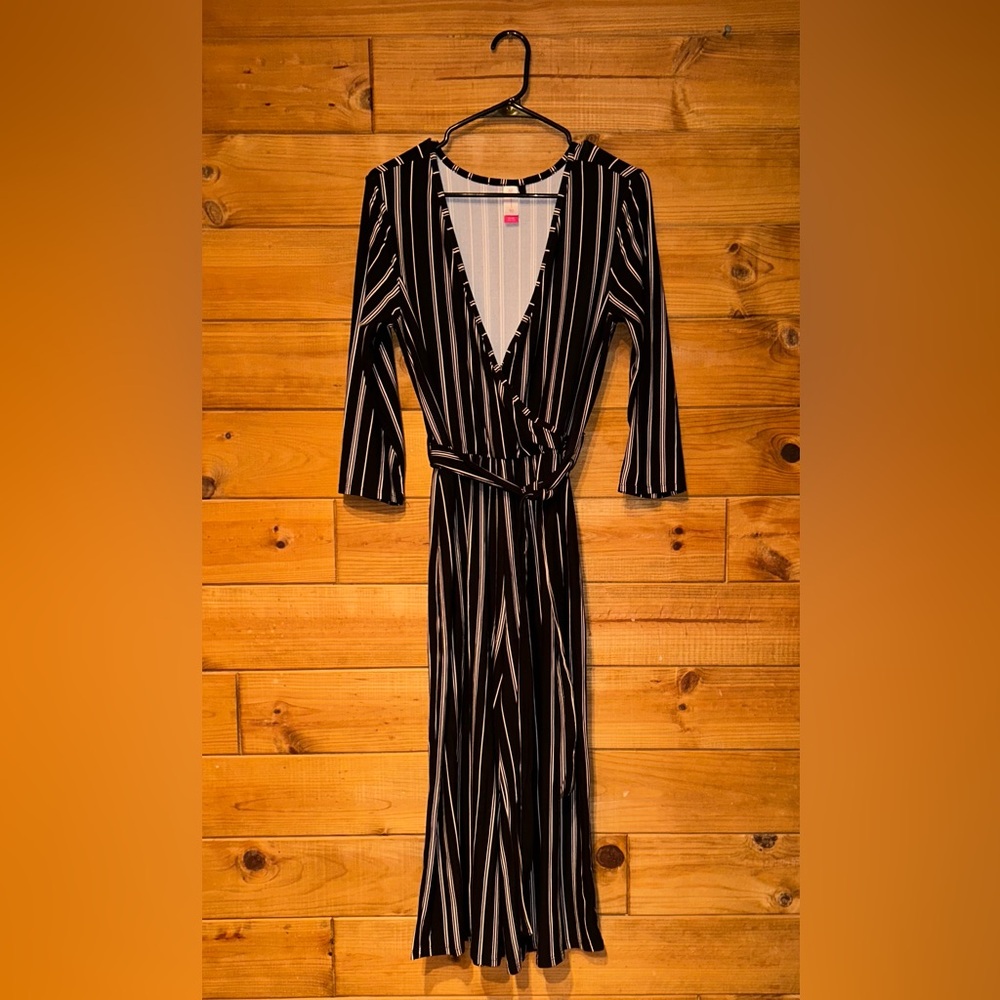 No Boundaries Black Stripe Jumpsuit Juniors Size XL (15-17)